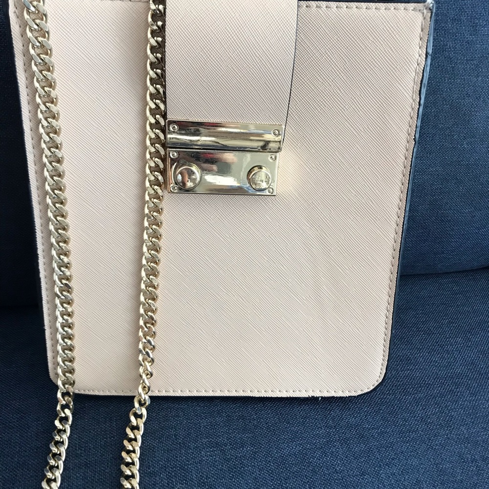 Zara blush crossbody/ mini  bag - Picture 2 of 4